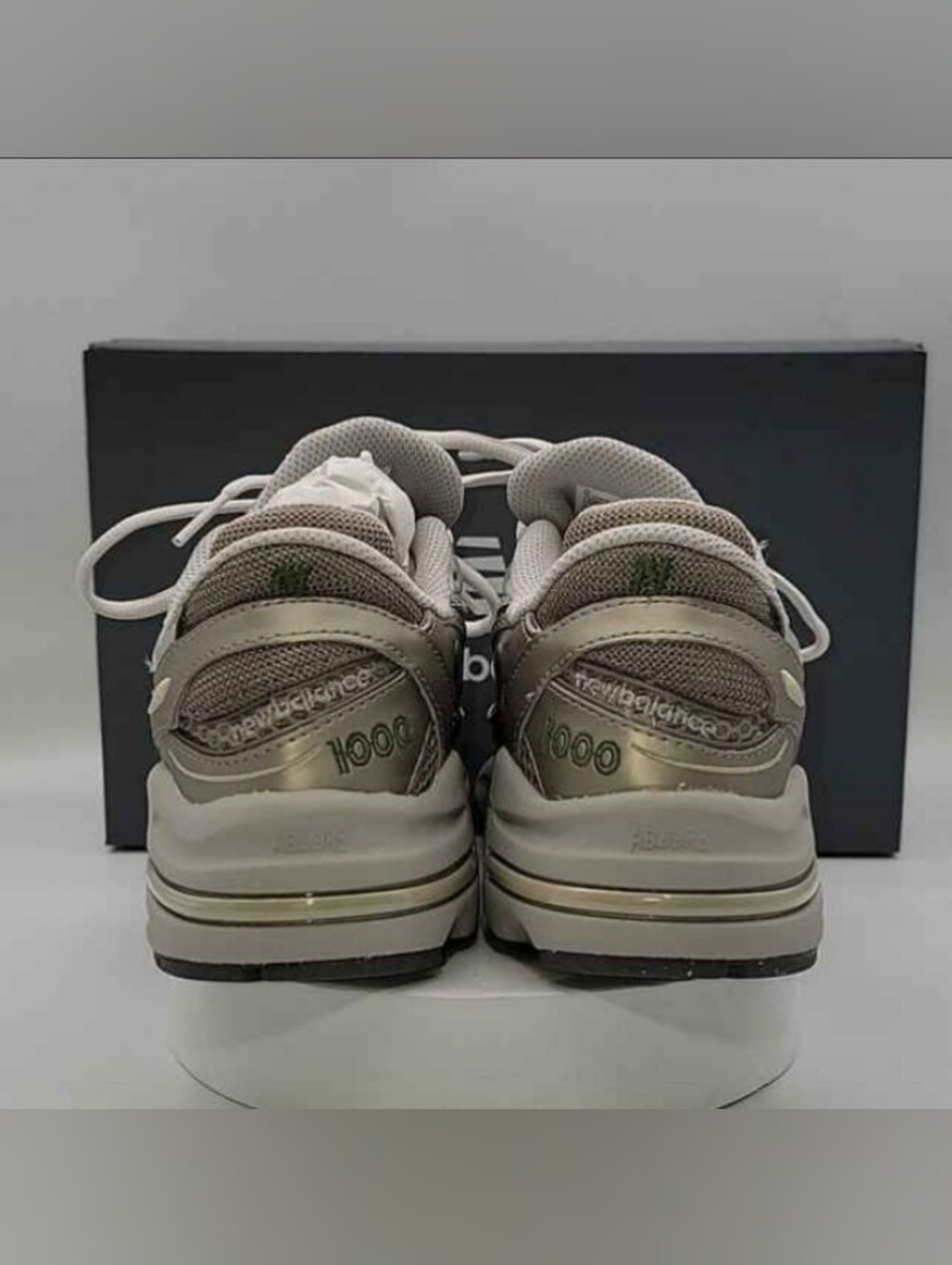New Balance 1000 Arid Stone/Lt slv met, Women's 6.5/Men's 5 shoes NIB - Picture 9 of 9